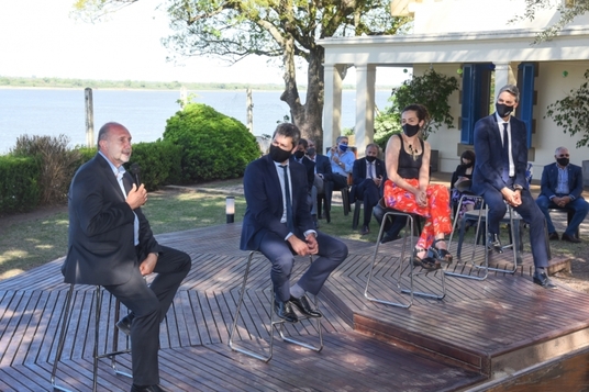 (Fuente: https://www.santafe.gob.ar/noticias/noticia/269016/) (Fuente: https://www.santafe.gob.ar/noticias/noticia/269016/)