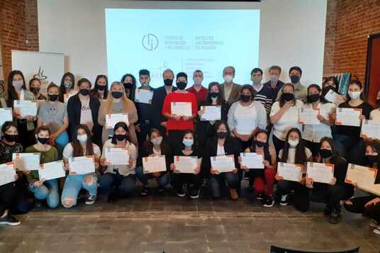 Imagen de ANTE LA DEMANDA LABORAL AEHGAR CAPACITÓ A JÓVENES Imagen de ANTE LA DEMANDA LABORAL AEHGAR CAPACITÓ A JÓVENES